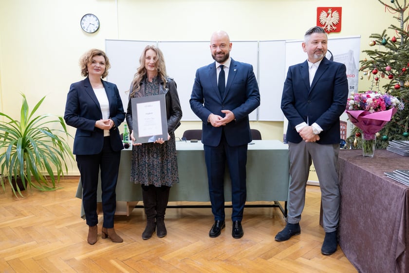 Wręczenie dyplomów dyrektorom placówek oświatowych, 10.01.2024